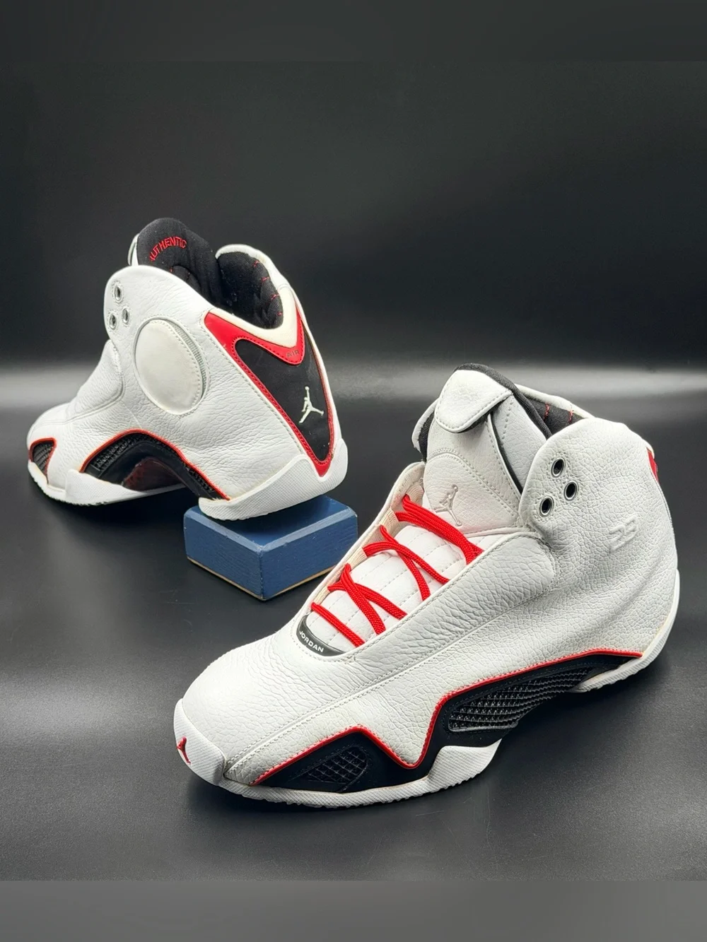 Air Jordan 21 OG GS 'White Varsity Red'